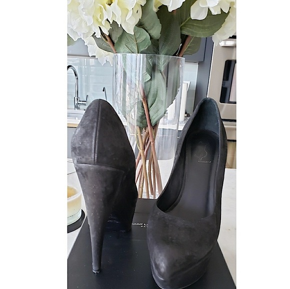 YSL (Saint Laurent) black suede platform heels - Picture 1 of 6